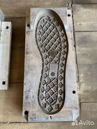 Форма/приспособление для изготовления сапог СССР