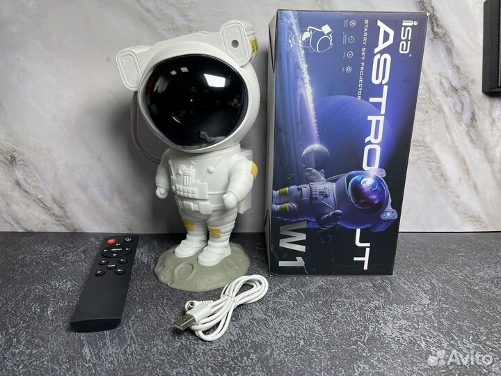 Проектор космонавт звездное небо ночник