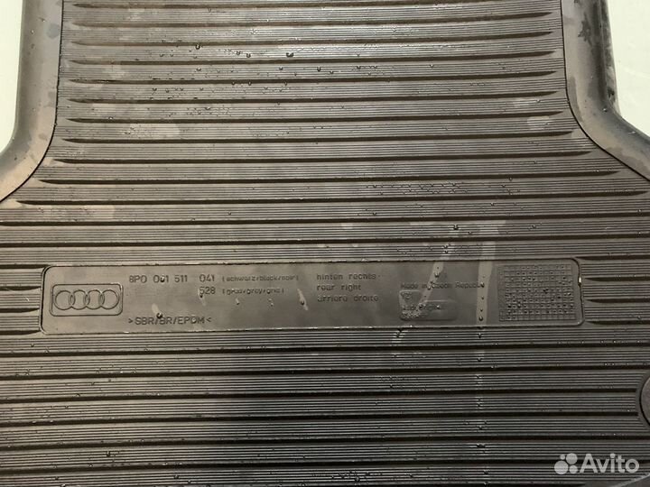 Резиновые коврики на Ауди А3