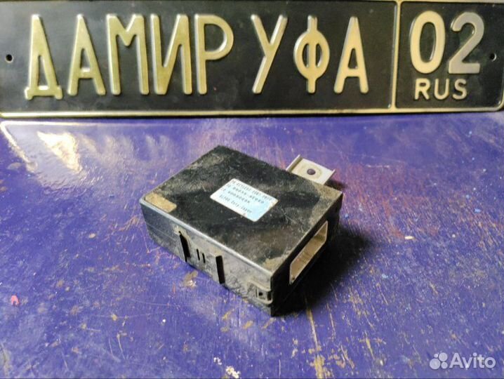 Блок управления центральным замком Subaru Legacy