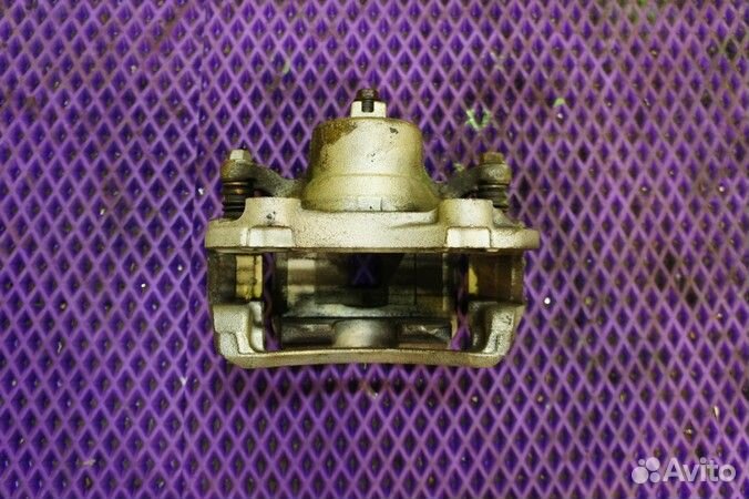 Суппорт Nissan Primera