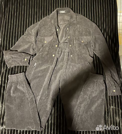 Костюм спортивный