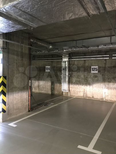 Машиноместо, 15 м²