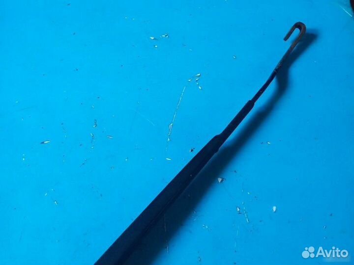 Поводок дворника левый Kia Rio 2 2005-2009