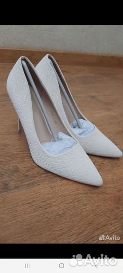 Туфли 37 р. Новые