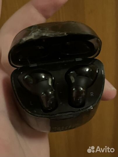 Jbl tune 225 tws наушники (работает один)