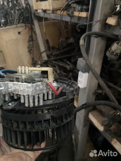 Мерседес C180 W202 моторчик печки