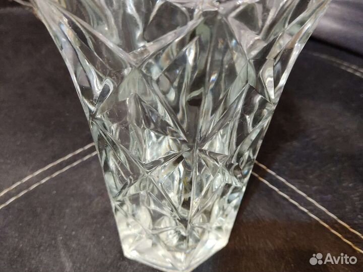 Ваза для цветов стекло