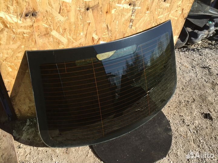 Стекло заднее для BMW 5-серия E60/E61