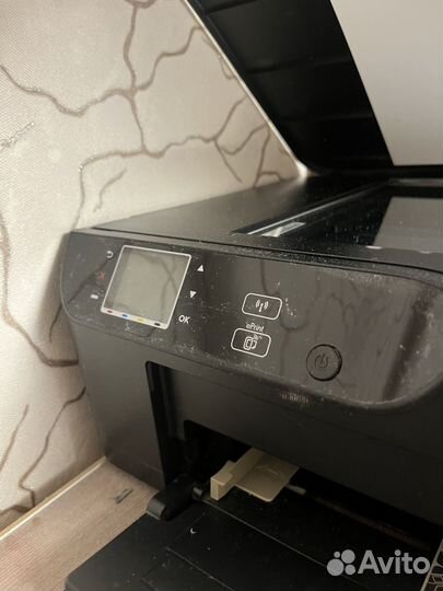 Принтер HP Deskjet Ink Advantage 3525