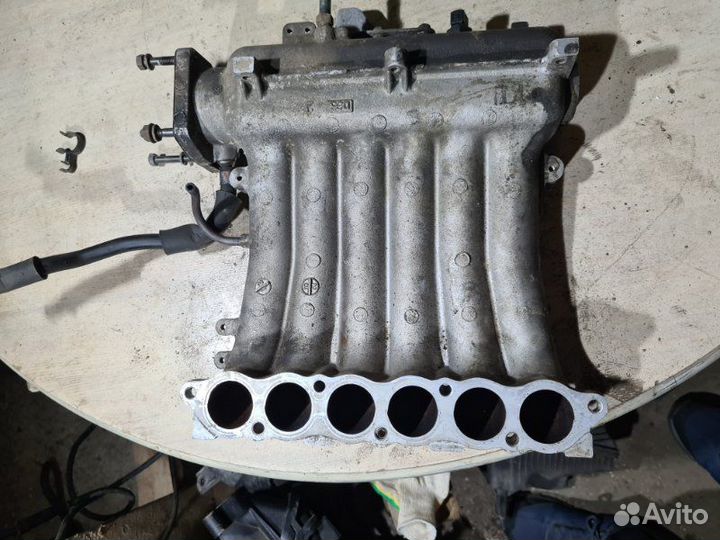 Коллектор впускной Hyundai Santa Fe classic 2.7