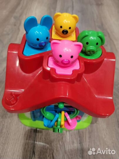 Игрушка развивающий домик сортер с ключами