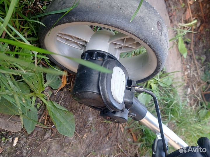 Прогулочная коляска bebeton