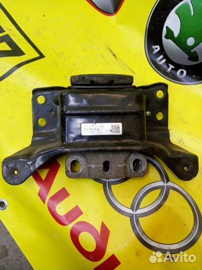 Опора двс передняя левая Seat Leon хетчбек 4 дв