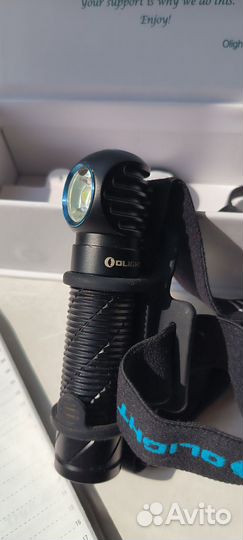 Фонарь налобный Olight Perun2
