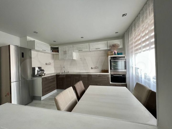 2-к. квартира, 59 м², 15/17 эт.