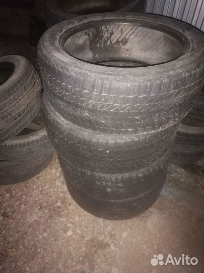 Michelin 4x4 Synchrone 235/50 R19 55G