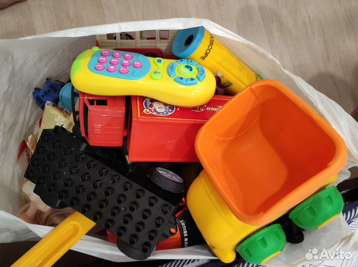 Огромный пакет игрушек