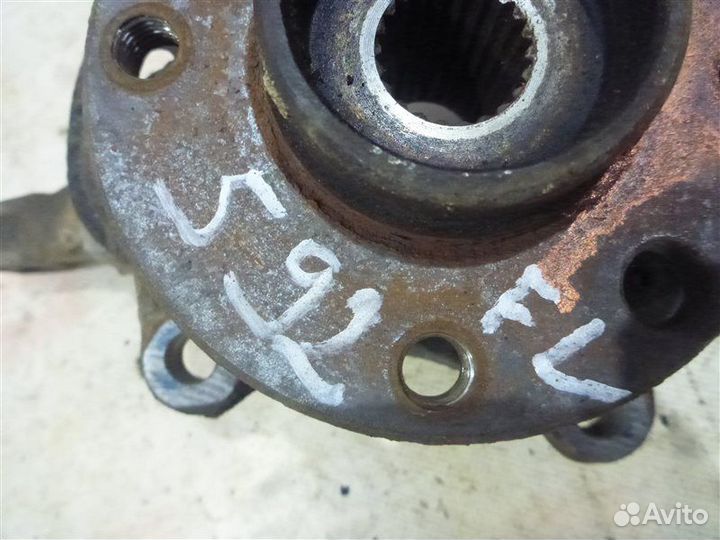 Кулак поворотный передний левый Opel Corsa F68