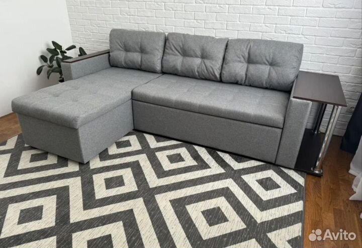 Угловой диван (новый)