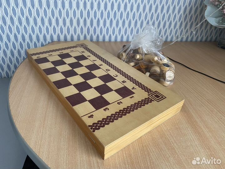 Шахматы нарды шашки 3 в 1