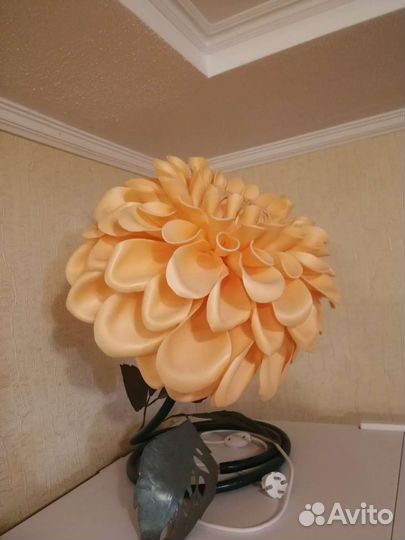 Декоративный светильник