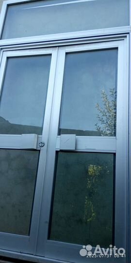 Дверь входная алюминиевая бу