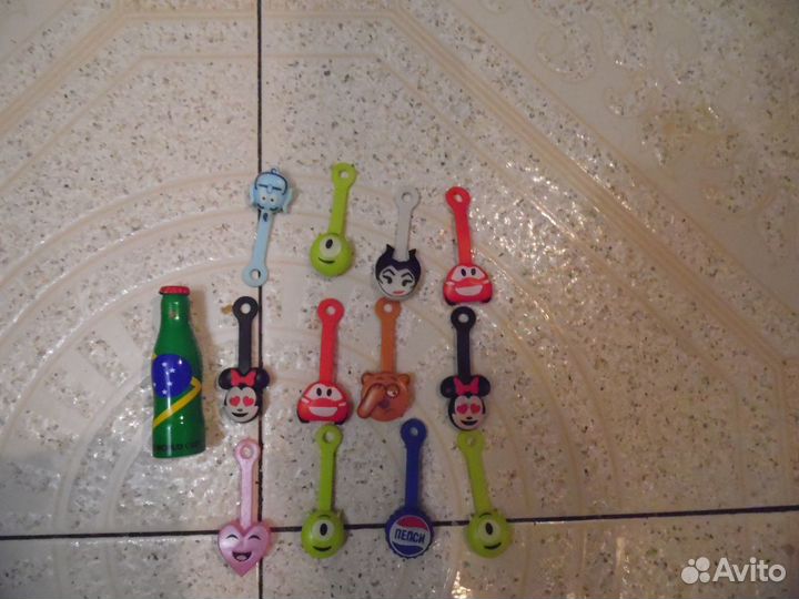 Ластики Скрепыши