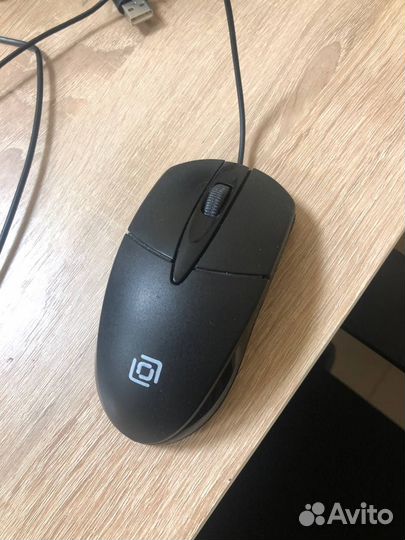 Проводные клавиатура и мышь