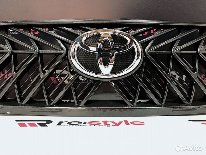 Решетка радиатора Prado 150 13-17г TRD