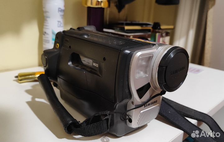 Видеокамера Samsung VP-L850