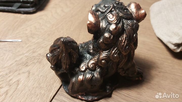 Разные мелкие керамические предметы