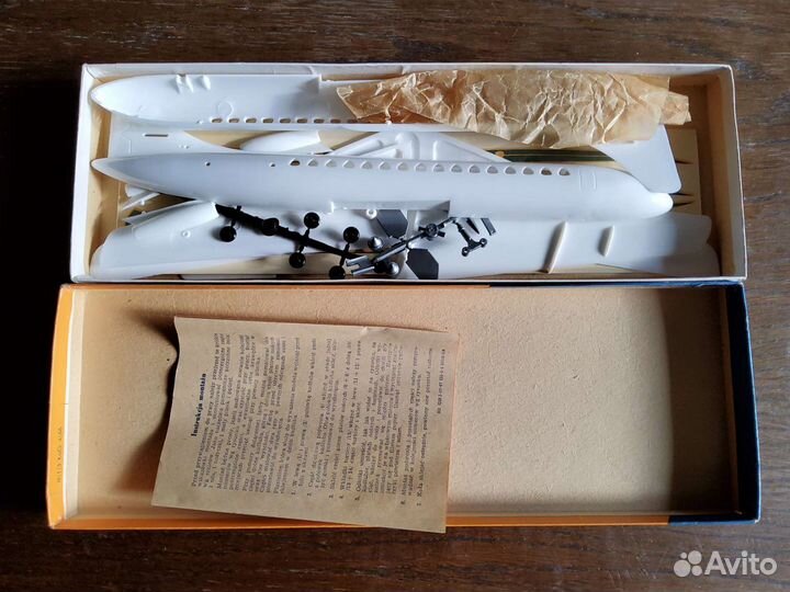 Caravelle сборная модель самолёта гдр 60-70г