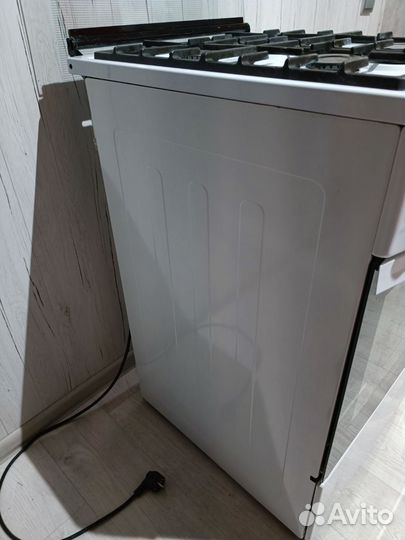 Плита газовая,с электрической духовкой