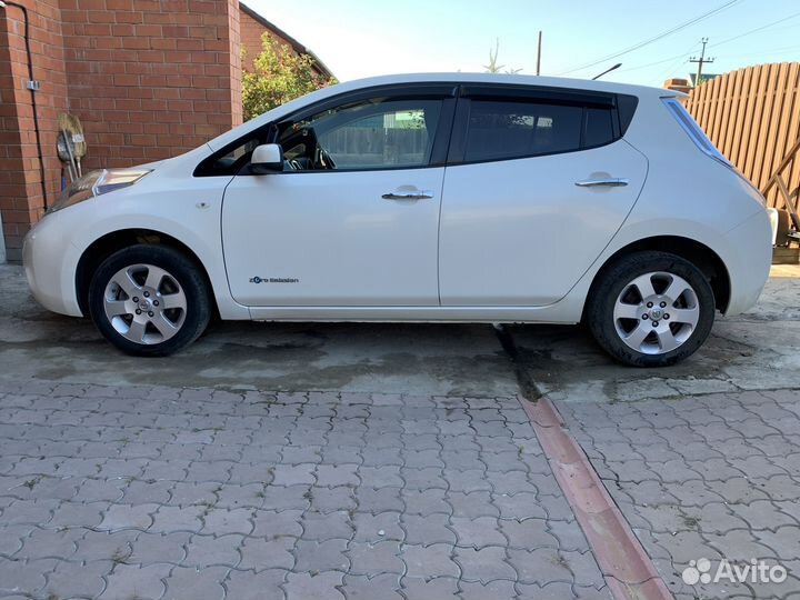 Nissan Leaf 109 л.с. AT, 2013, 138 000 км