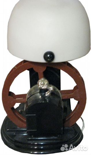 Лампа настольная с часами