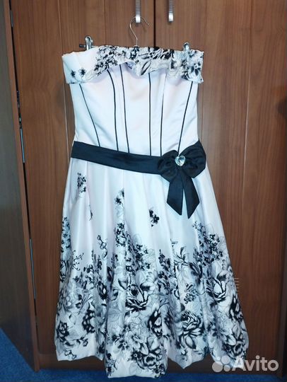 Платье 44р