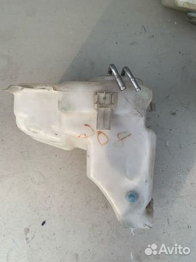 Бачок омывателя mercedes W208 CLK