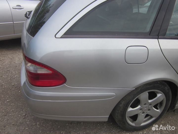 Mercedes e-class w211 крыло заднее правое