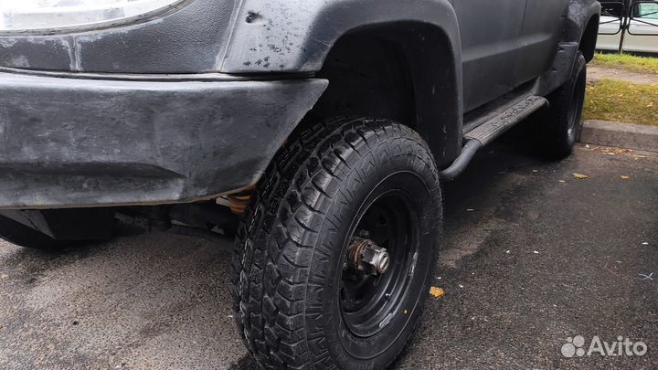 Roadmarch Primemax A/T II 215/75 R15 Q