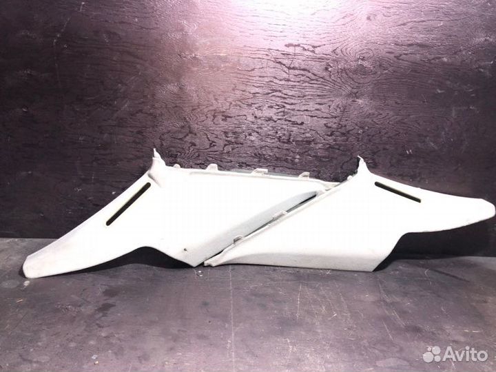 Накладка задней стойки Mercedes-Benz E320 W210