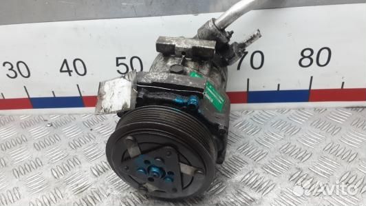 Компрессор кондиционера бензиновый citroen C8 (XSE