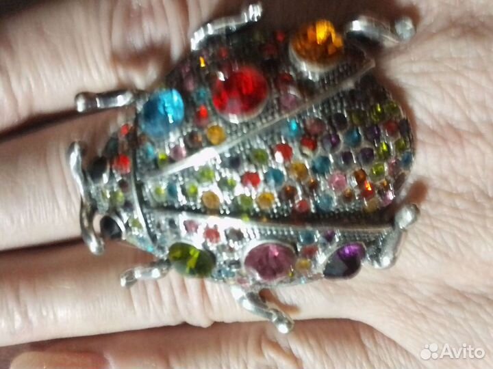 Перстень жук