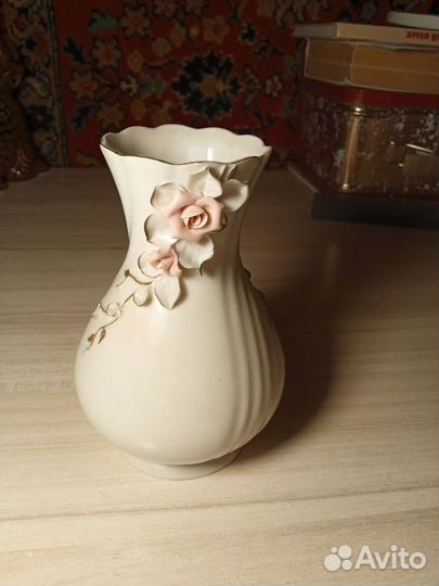 Кисловодский фарфор вазочка и кулоны и серьги