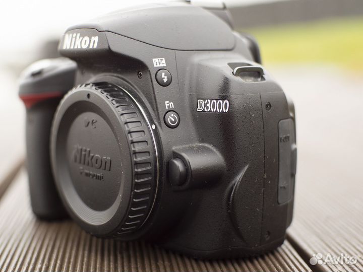 Компактный фотоаппарат Nikon D3000 Body