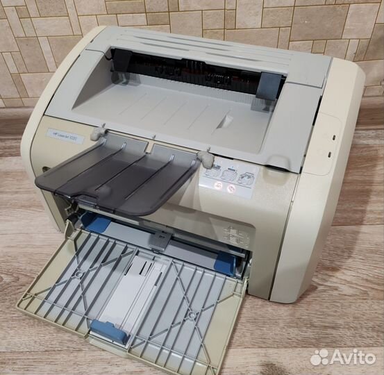 Принтер лазерный HP 1020