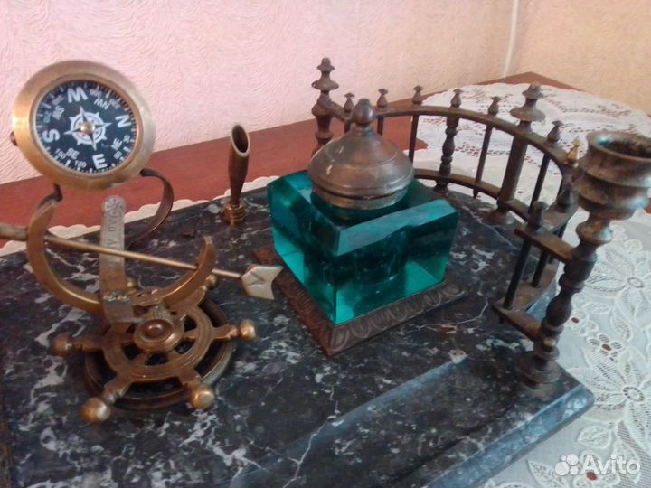 Старинный письменный прибор. Мрамор