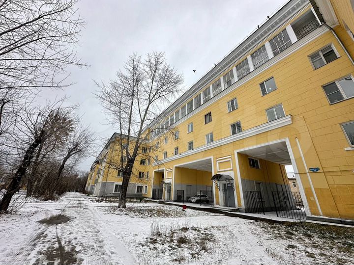 Комната 21,5 м² в 3-к., 4/5 эт.