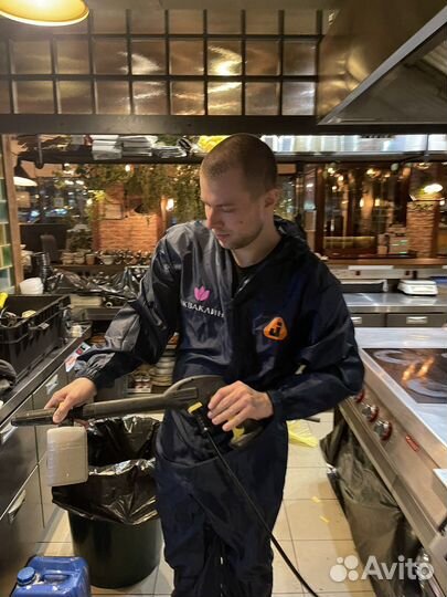 Очистка вентиляции кафе от жировых отложений