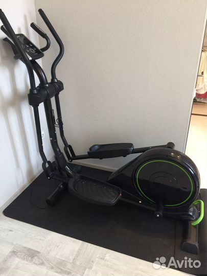 Эллиптический тренажер